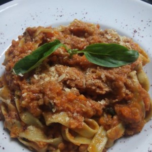 Paste bolognese de post