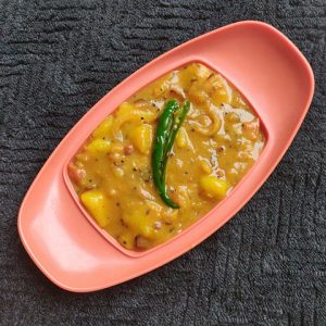 Curry indian de cartofi